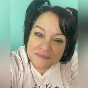 Meet your Posher, Lynn
